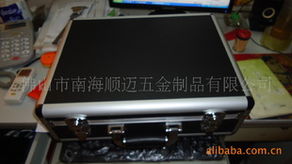 佛山市南海順邁五金制品 專業(yè)工具包、工具箱與五金沖壓件產(chǎn)品概覽